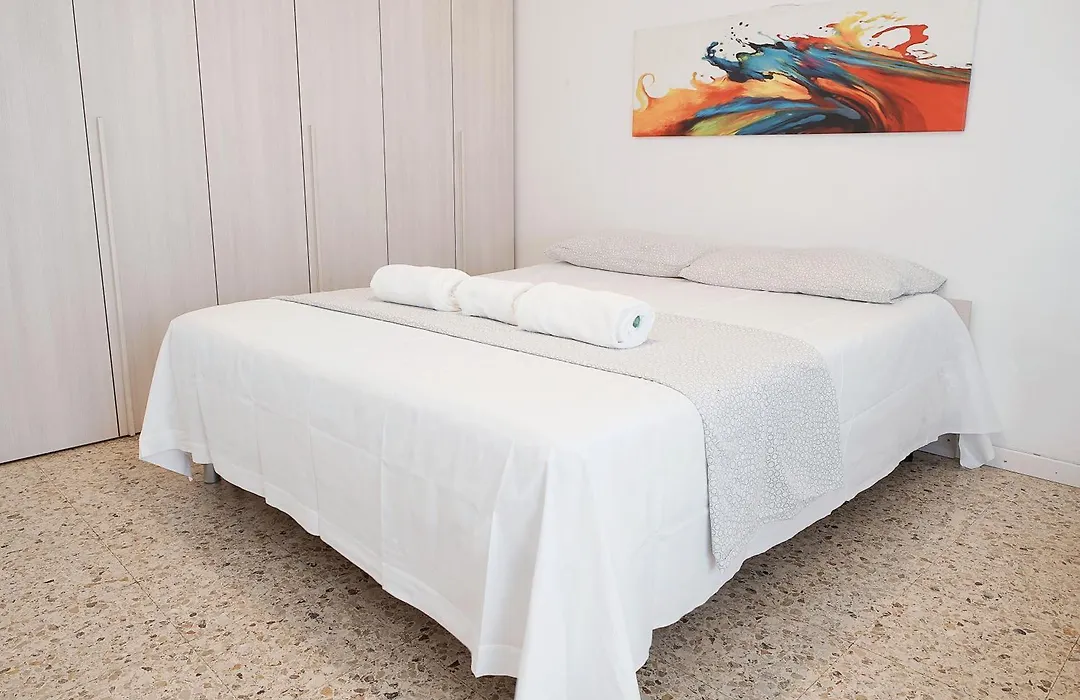 Enjoy Apartment Gorla-1